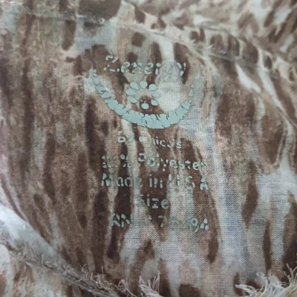 Zenergy by Chicos Womans Medium Fringe Detail Blouse with Rhinestones - Picture 2 of 5